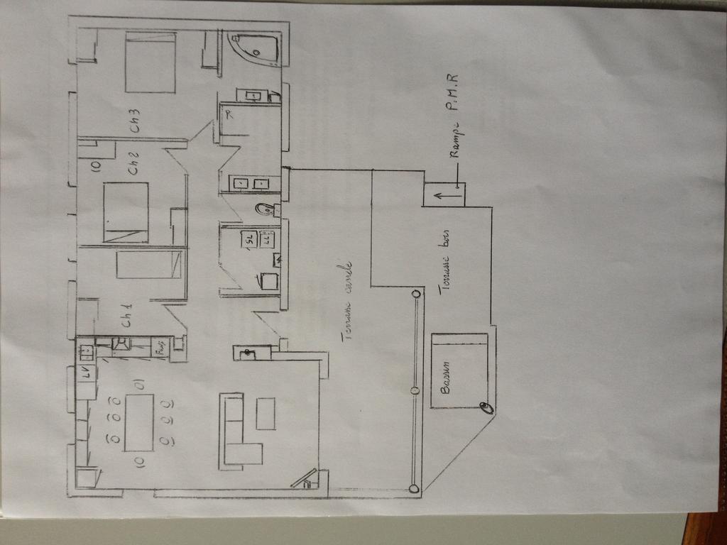 Villa Confina Villanova Екстериор снимка